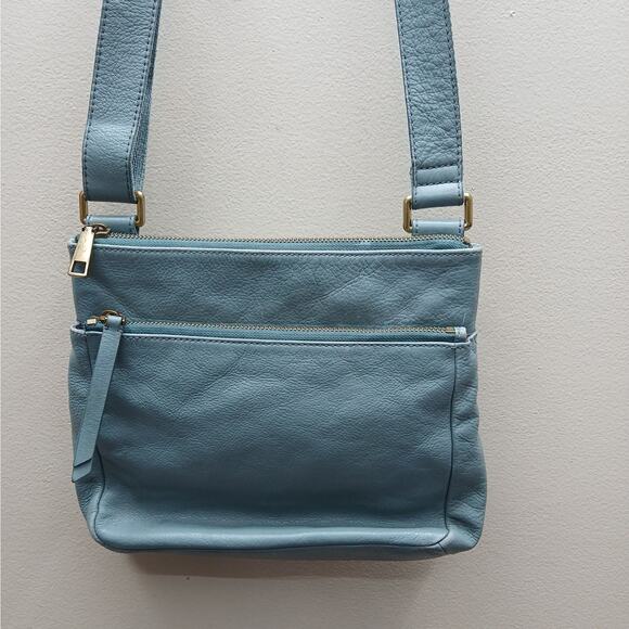 Fossil Pebbled Leather Crossbody Bag Minimalist Adjustable Strap Blue Shopping - Picture 1 of 12